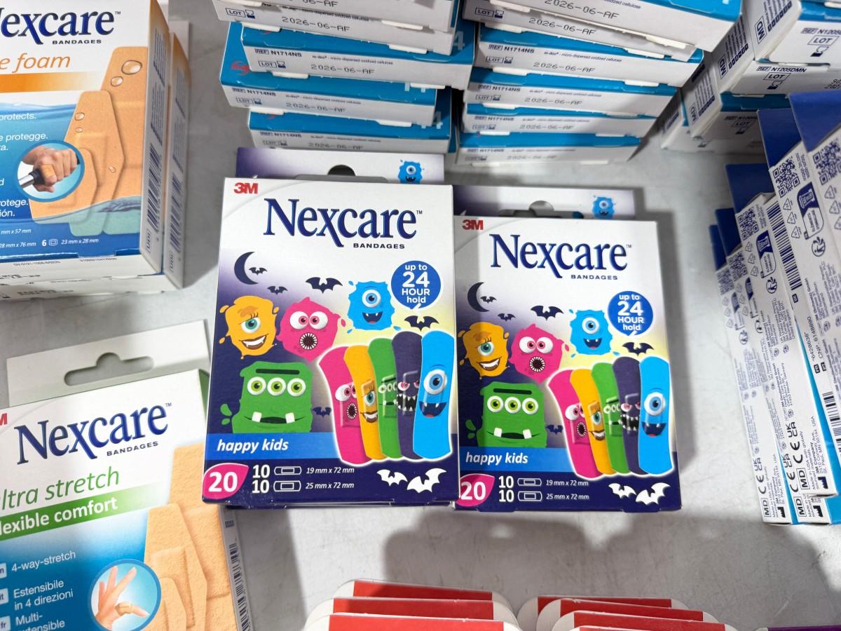 Stort parti med plaster, bandasjer og sårpleieprodukter fra Norgesplaster, 3M Nexcare, Mölnlycke m.fl.