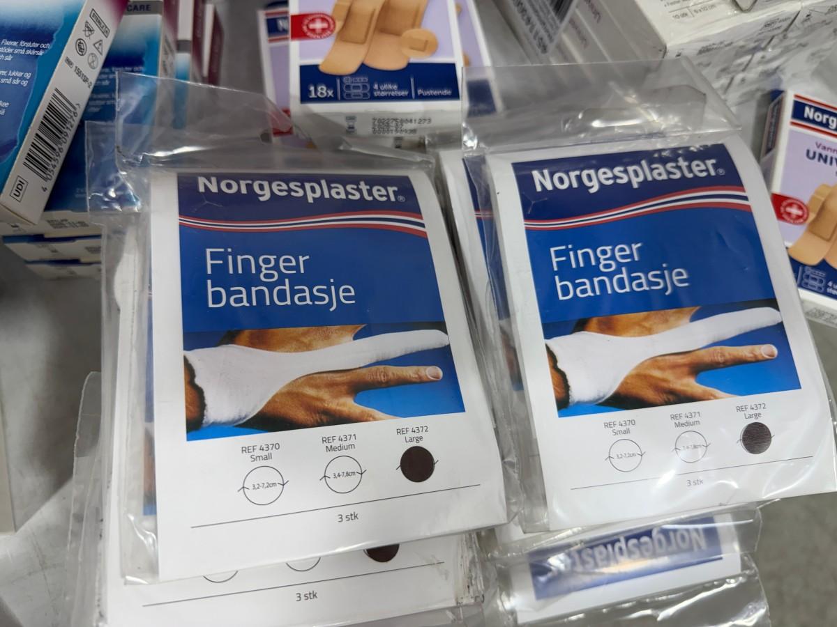 Stort parti med plaster, bandasjer og sårpleieprodukter fra Norgesplaster, 3M Nexcare, Mölnlycke m.fl.