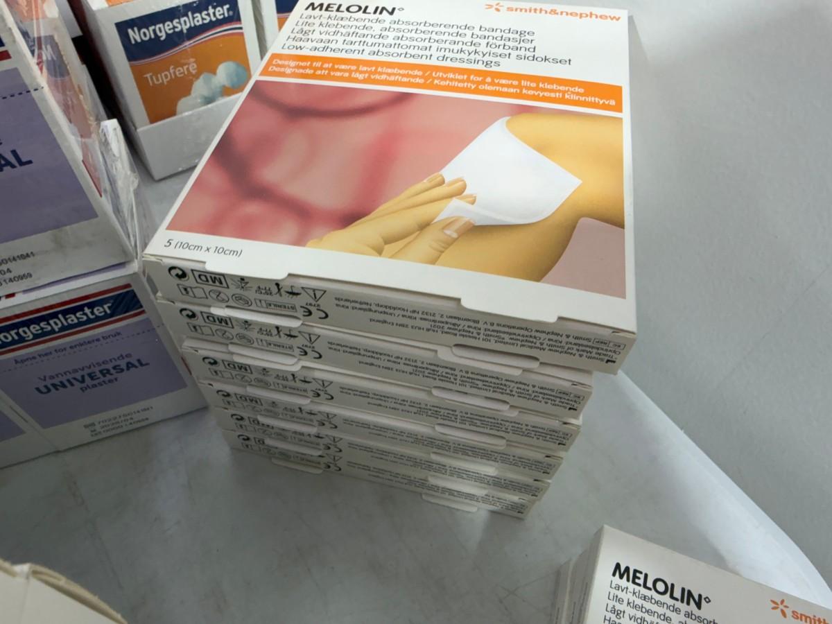 Stort parti med plaster, bandasjer og sårpleieprodukter fra Norgesplaster, 3M Nexcare, Mölnlycke m.fl.