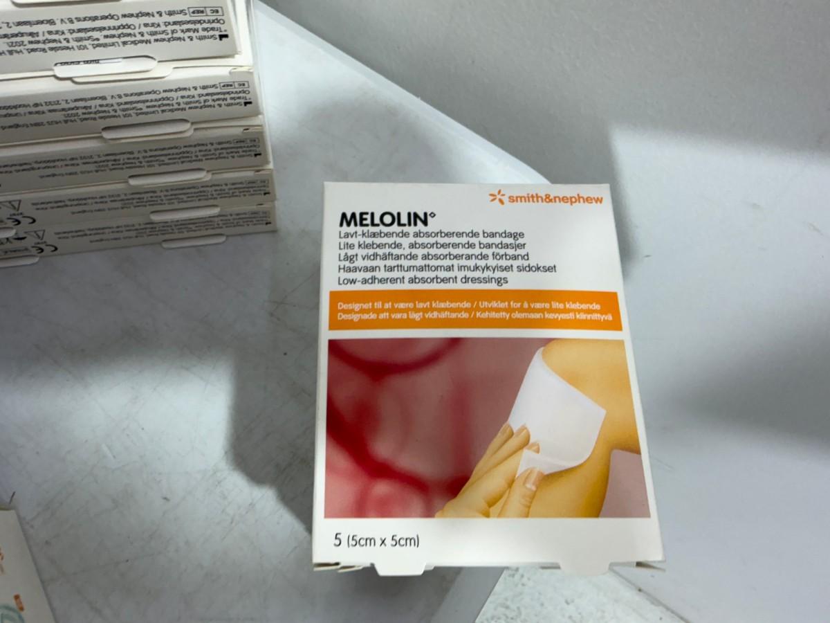 Stort parti med plaster, bandasjer og sårpleieprodukter fra Norgesplaster, 3M Nexcare, Mölnlycke m.fl.