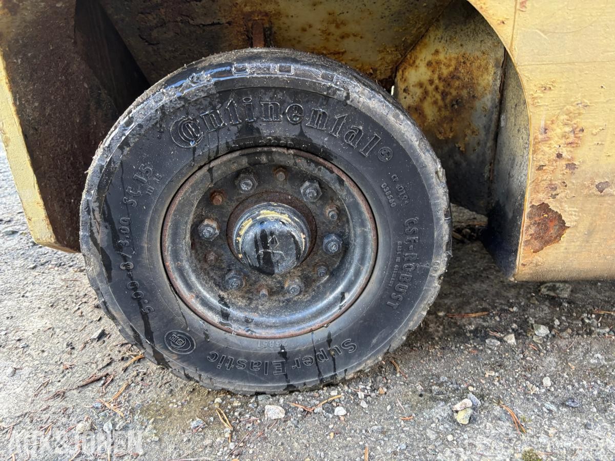 1987 Mitsubishi FG-16 gaffeltruck