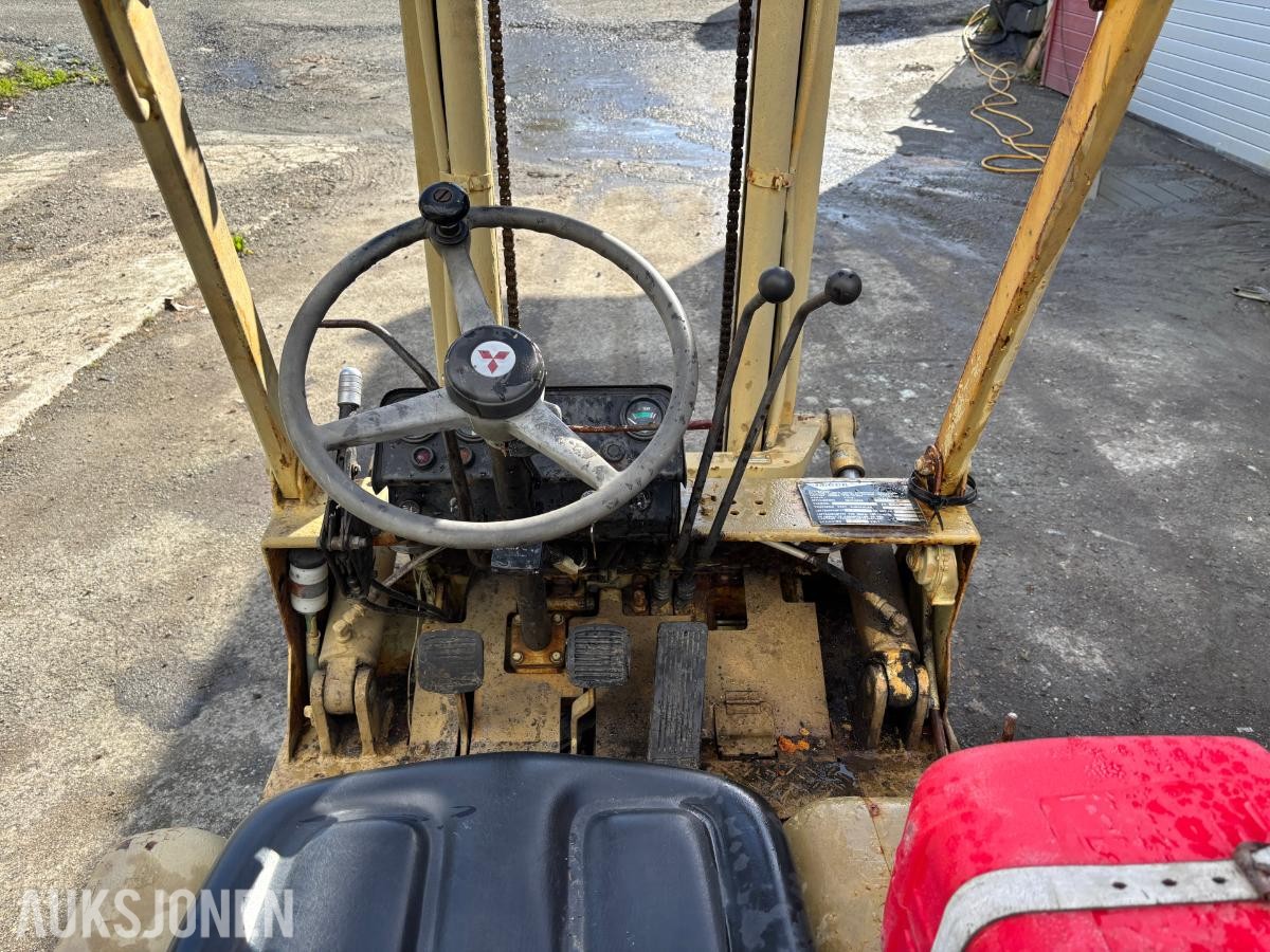 1987 Mitsubishi FG-16 gaffeltruck