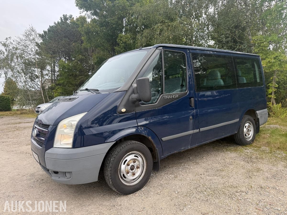 2010 Ford TRANSIT 2.2-116 D, 177317km - 9-seter.