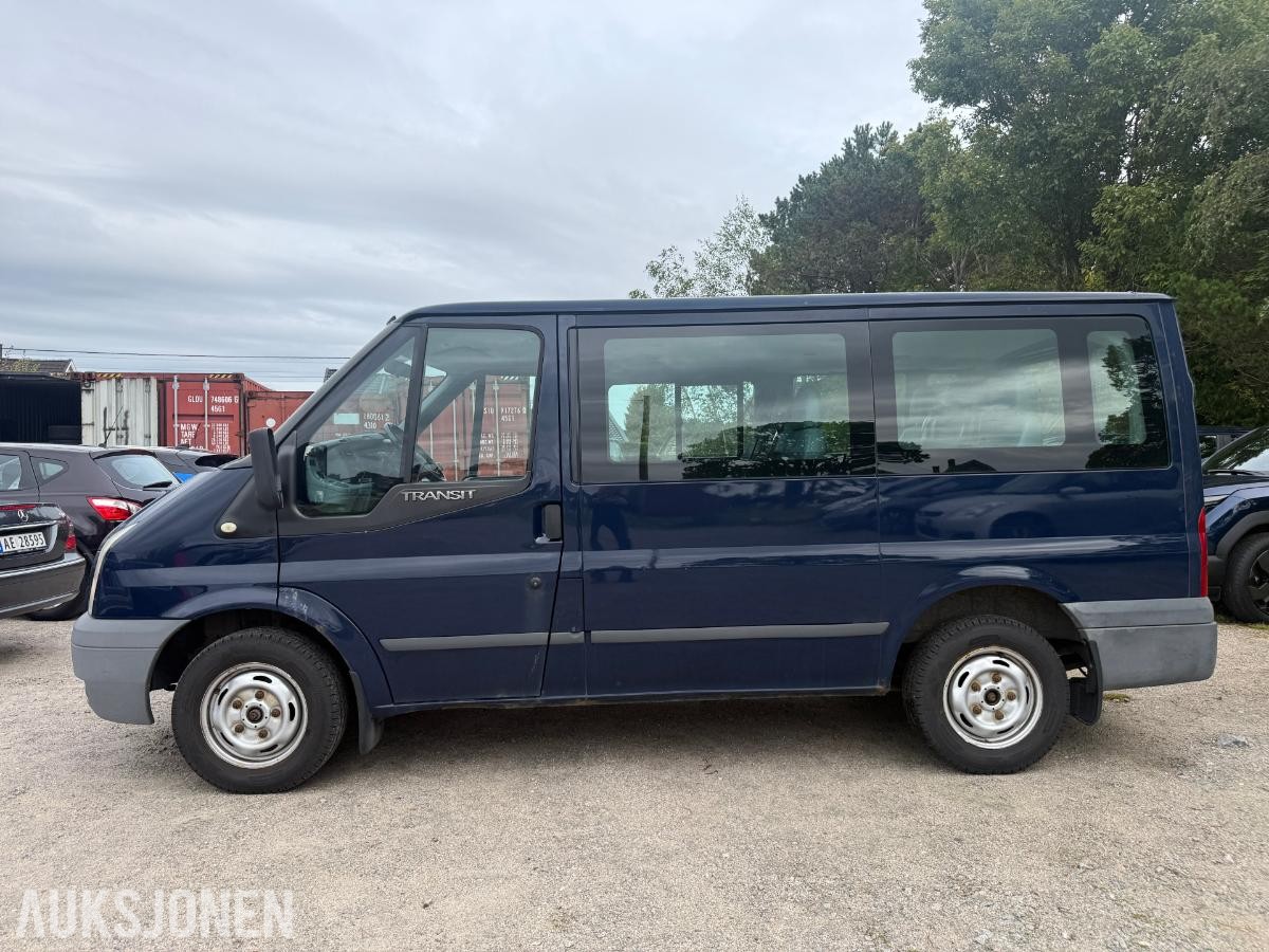 2010 Ford TRANSIT 2.2-116 D, 177317km - 9-seter.