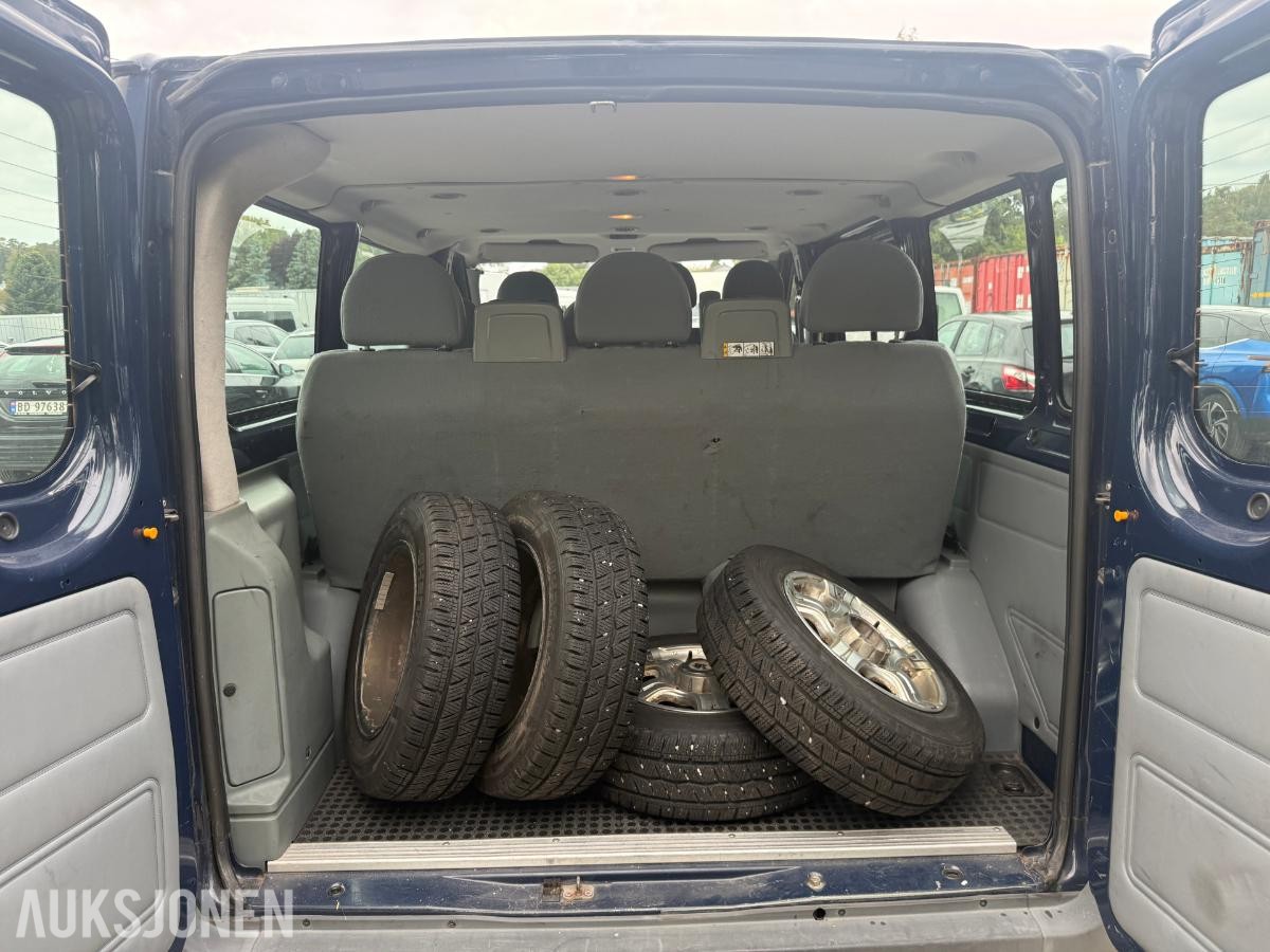 2010 Ford TRANSIT 2.2-116 D, 177317km - 9-seter.
