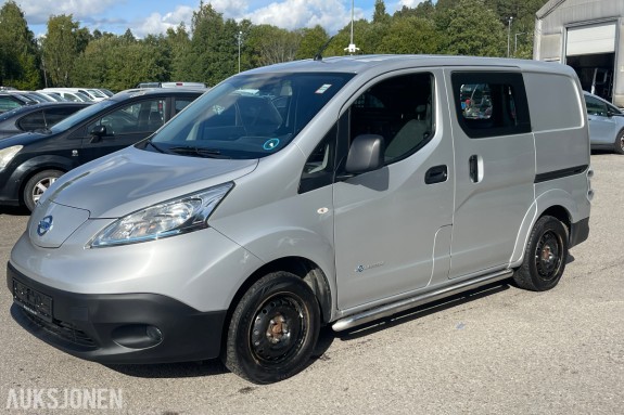2015 Nissan E-NV200 *INGEN MINSTEPRIS* 24 KWH 109 HK KAMERA NAVI VARMER CRUISE 