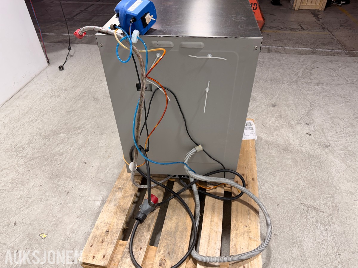 Comenda PF46 R underbenk oppvaskmaskin