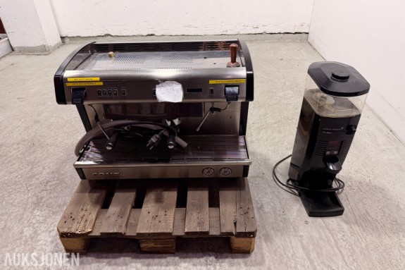 Conti X-One 2G espressomaskin & Quality Espresso Q9 kaffekvern