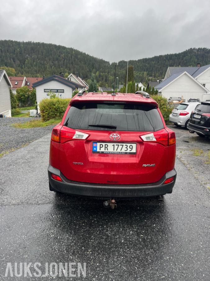 2013 Toyota RAV4 2.0 124hk hengerfeste ryggekamera eu ok 06.2027