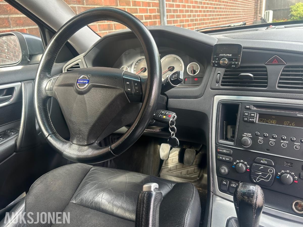 2007 Volvo V70 2.4 Diesel 126hk Cruisekontroll, Hengerfeste