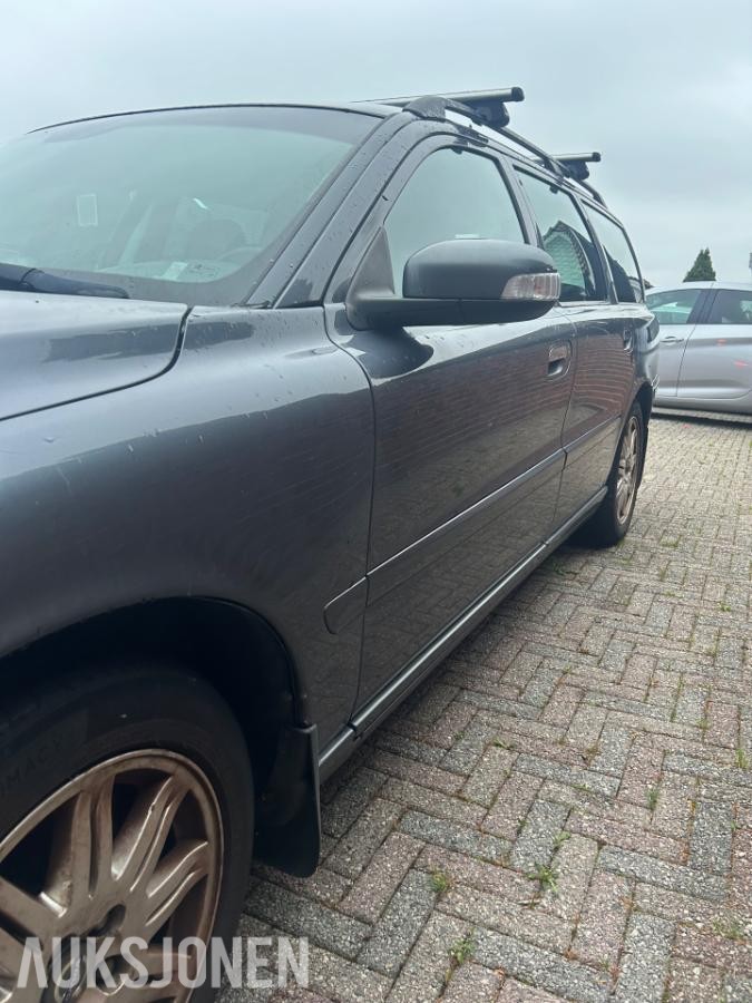 2007 Volvo V70 2.4 Diesel 126hk Cruisekontroll, Hengerfeste
