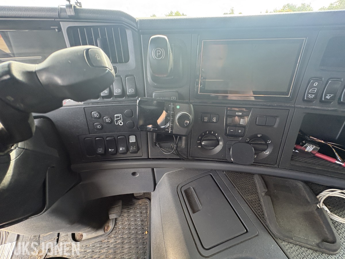 2010 Scania P400 tankbil - EU godkjent til 04.03.2027