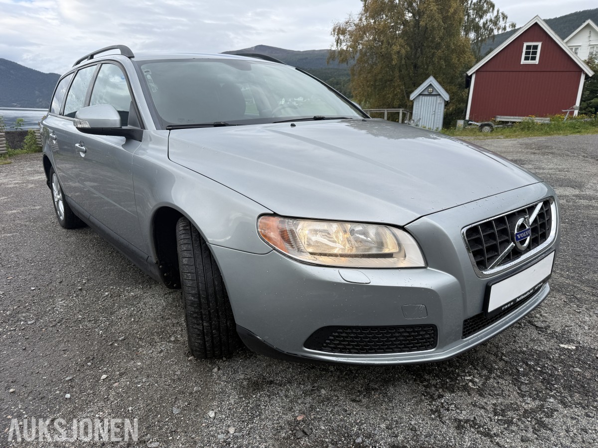 2010 Volvo V70 1.6-109 D - Rep.objekt