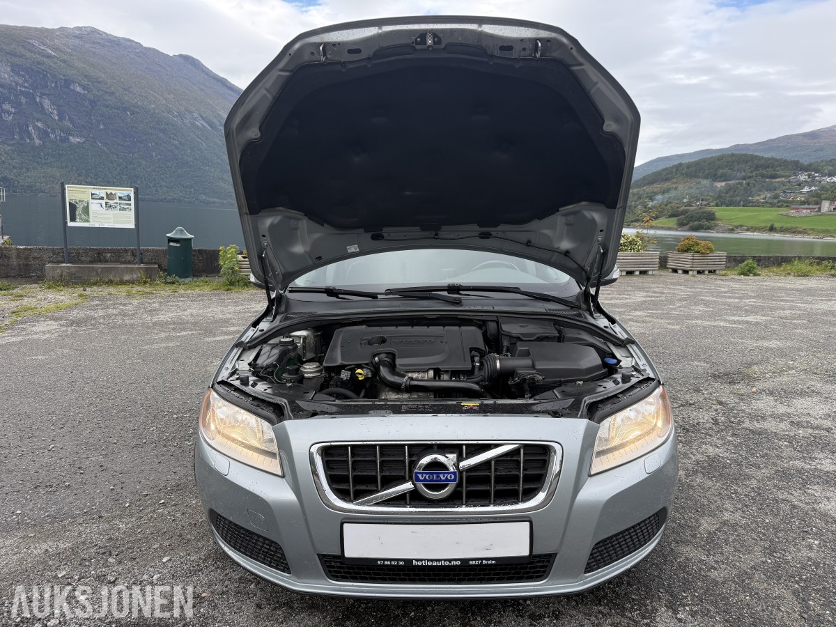 2010 Volvo V70 1.6-109 D - Rep.objekt