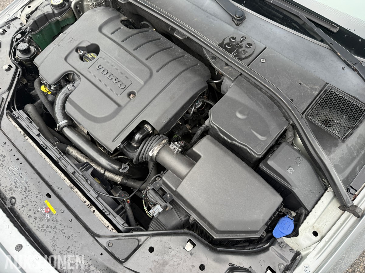 2010 Volvo V70 1.6-109 D - Rep.objekt