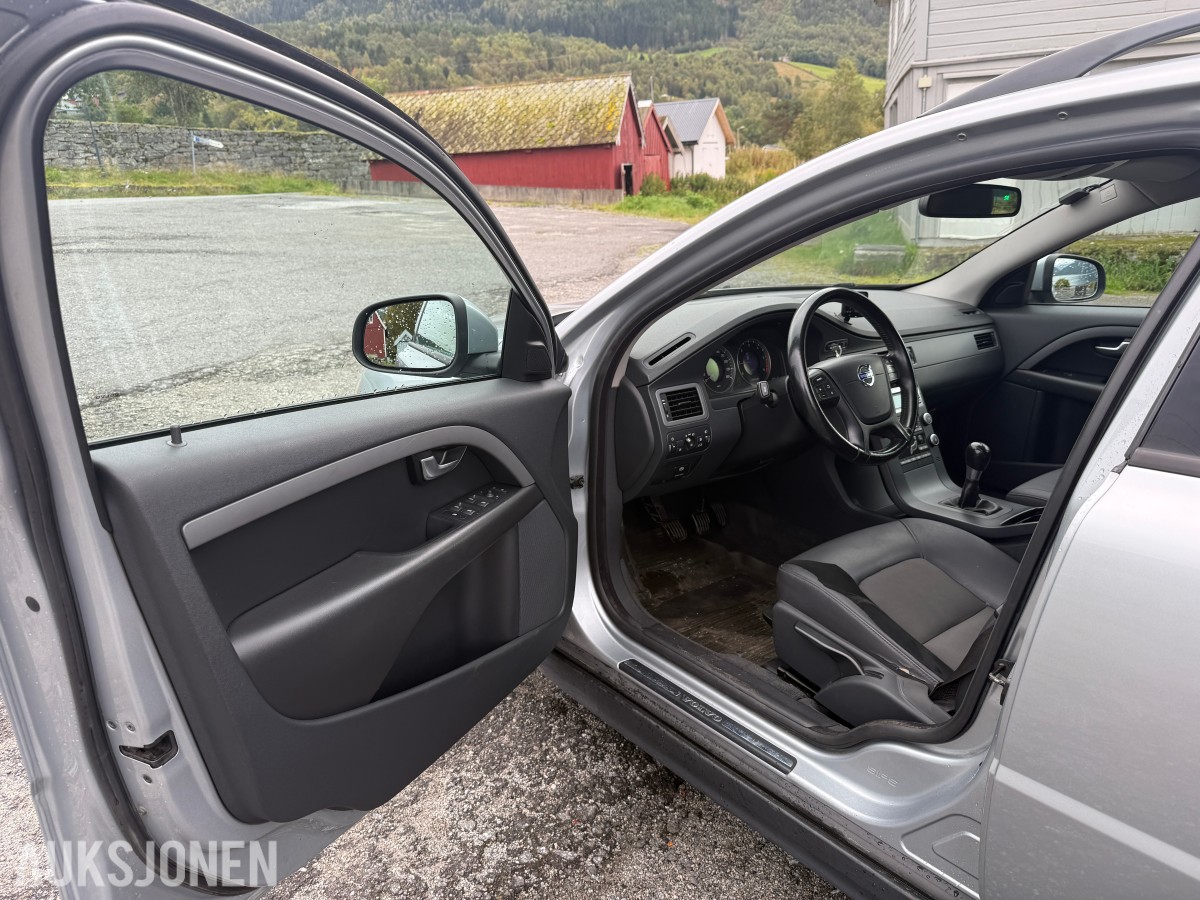 2010 Volvo V70 1.6-109 D - Rep.objekt