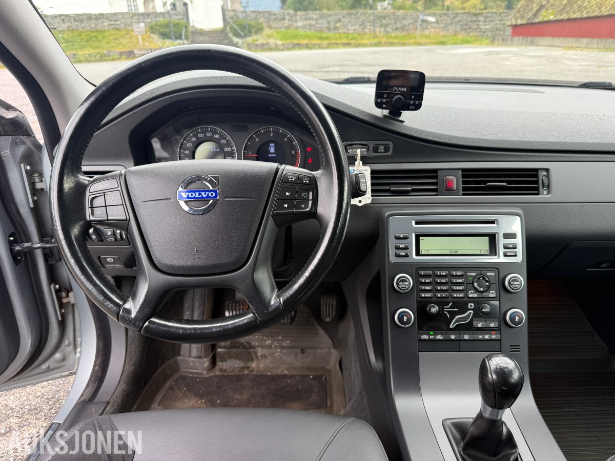 2010 Volvo V70 1.6-109 D - Rep.objekt