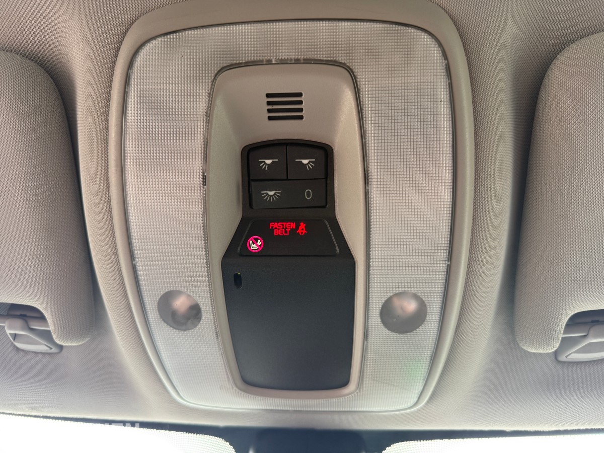 2010 Volvo V70 1.6-109 D - Rep.objekt