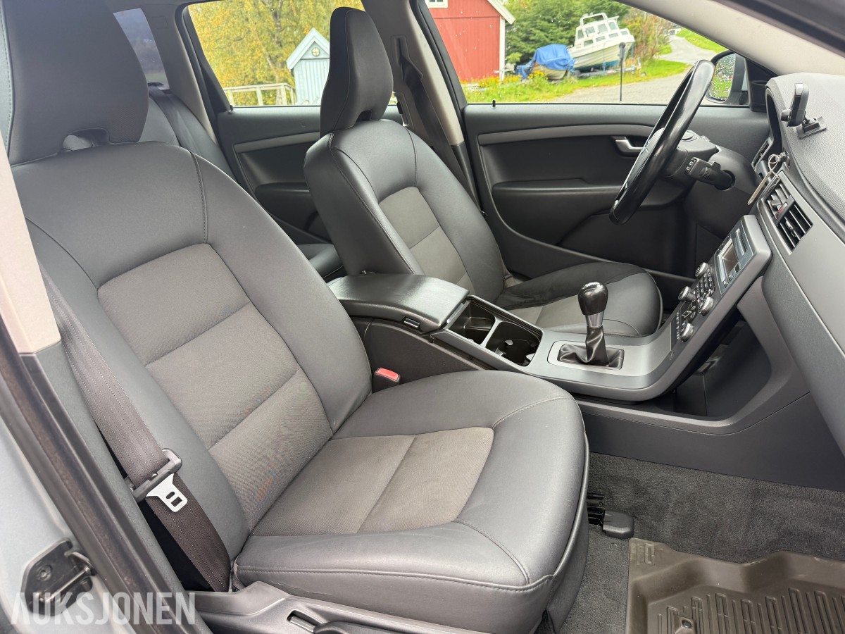 2010 Volvo V70 1.6-109 D - Rep.objekt