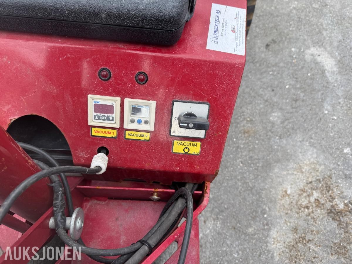 2010 Intellitech 351 glasslift - Glassløfter med 4 vakuumkopper