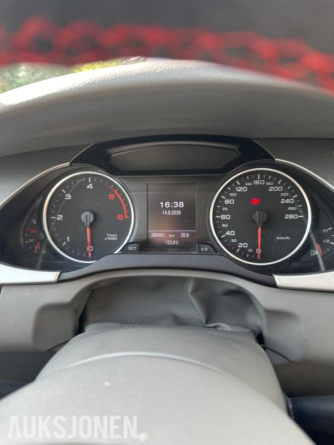 2010 AUDI A4 2.0 TDI 143HK AUTOMAT ADAPTIV CRUISEKONTROLL, S+V DEKK