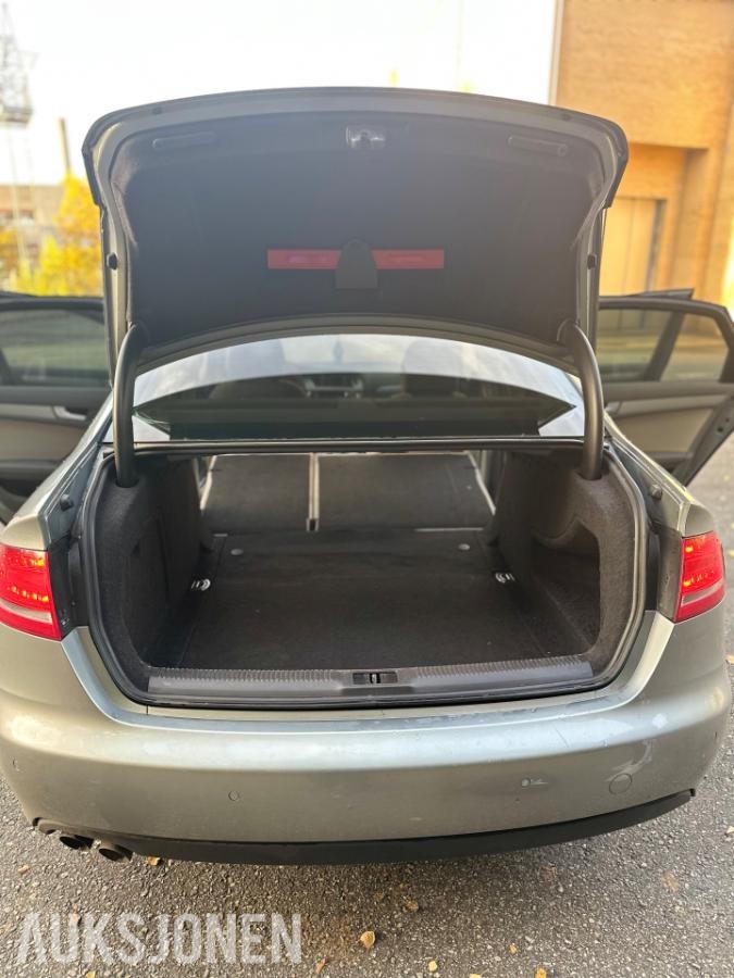 2010 AUDI A4 2.0 TDI 143HK AUTOMAT ADAPTIV CRUISEKONTROLL, S+V DEKK