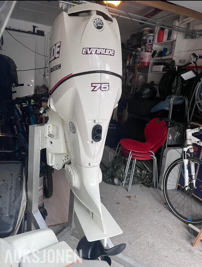 2011 Evinrude E-TEC 75hk - Overhalt