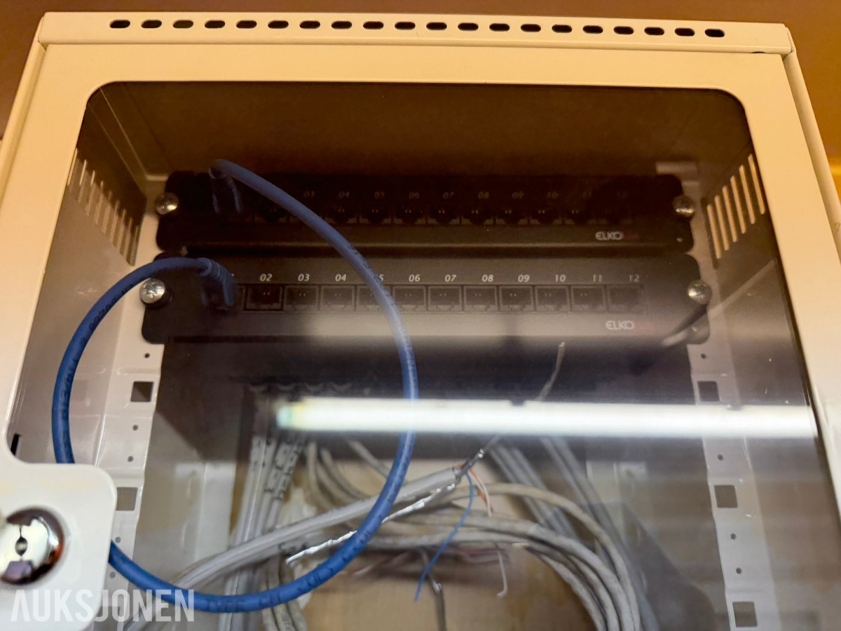 Uniteam Mannskapscontainer/kontor modul 20 fot