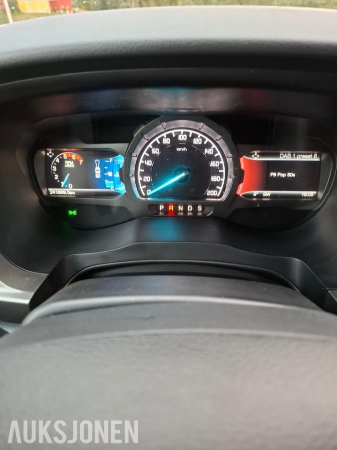 2016 FORD RANGER MED CAMPER, AUTOMAT, CRUISEKONTROLL, NAVIGASJON