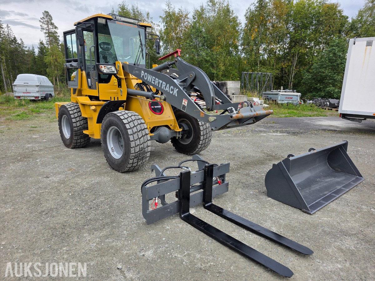 2024 Powertrack L45 hjullaster 217 timer Skuffe-hydrauliske pallegaffler