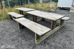 2 stk Bord med fastmonterte benker 
