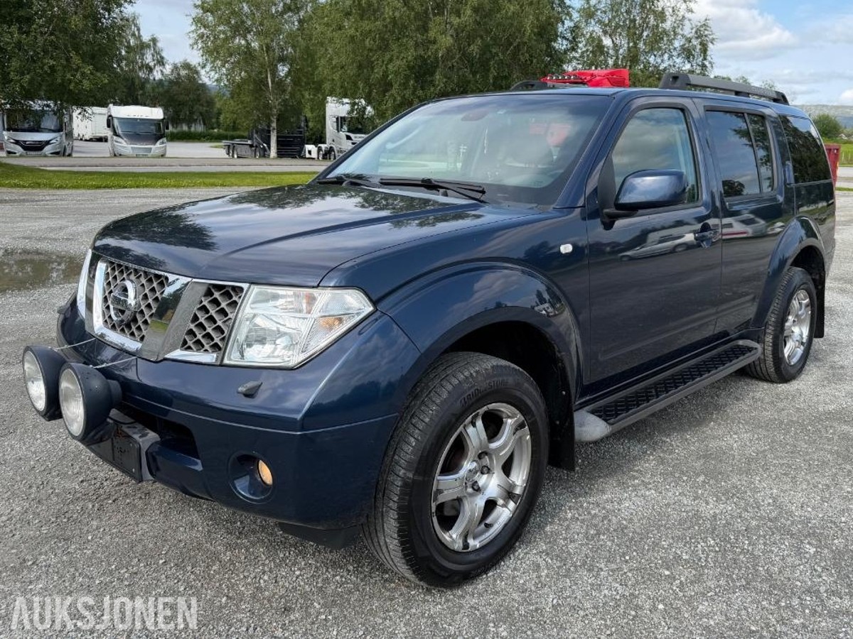 2005 Nissan Pathfinder 2.5-174 D 4X4, 281707km