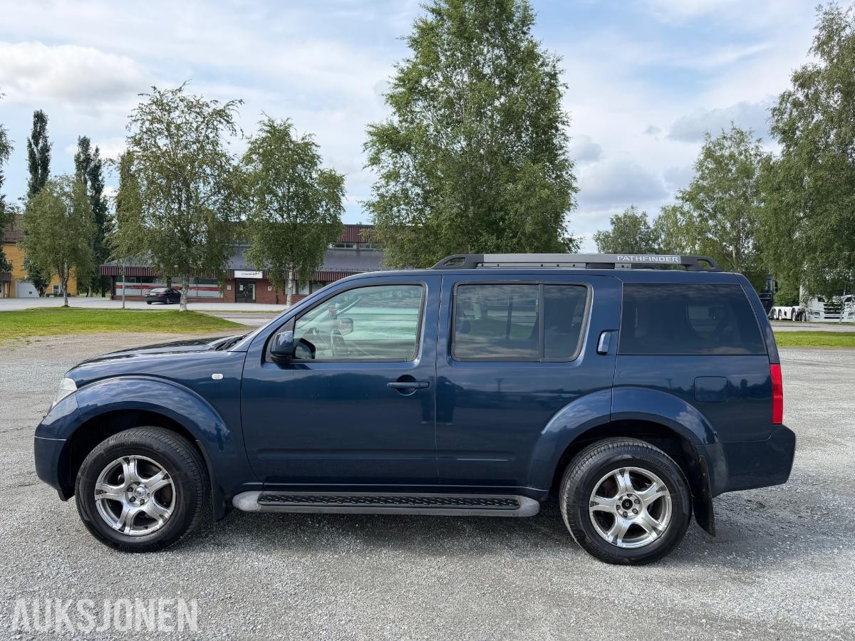 2005 Nissan Pathfinder 2.5-174 D 4X4, 281707km