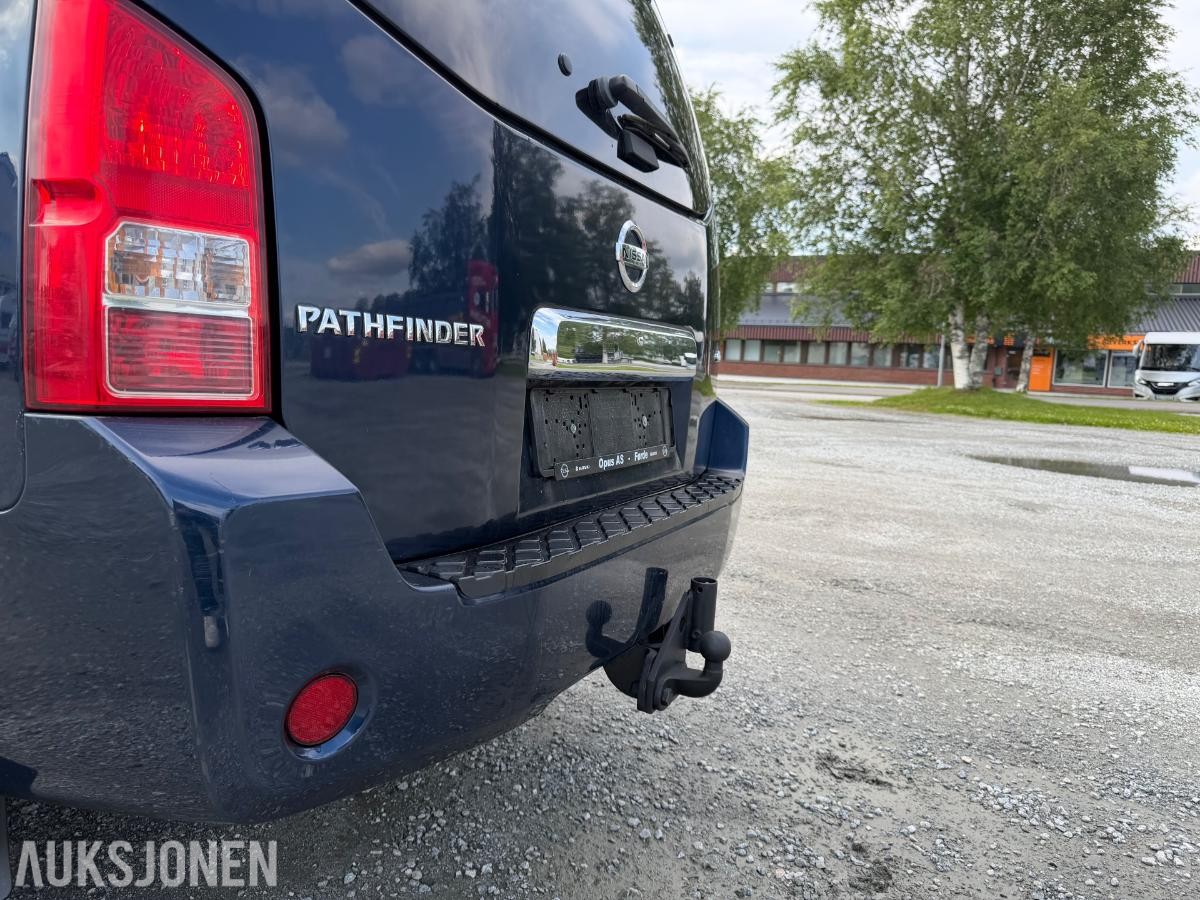 2005 Nissan Pathfinder 2.5-174 D 4X4, 281707km