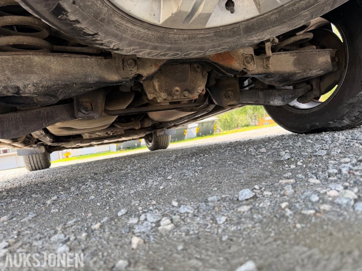 2005 Nissan Pathfinder 2.5-174 D 4X4, 281707km