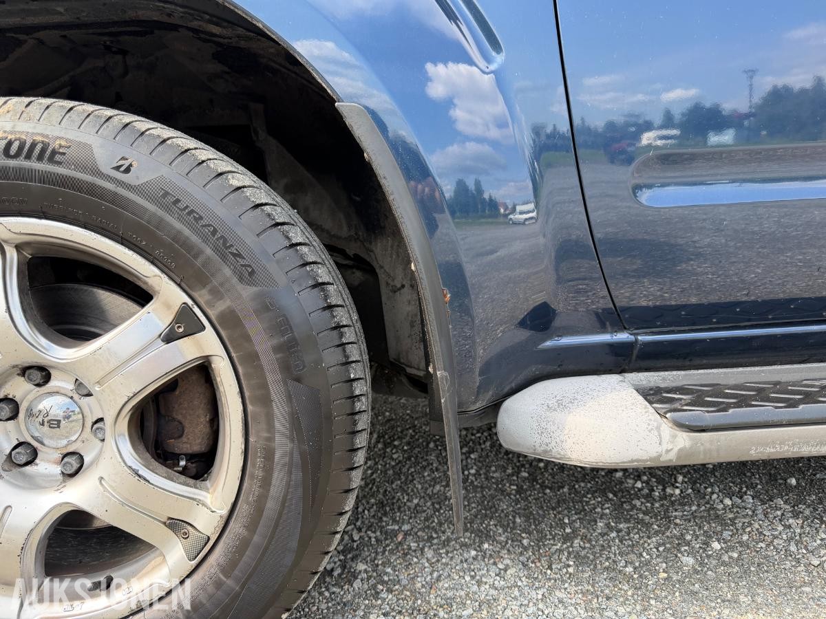 2005 Nissan Pathfinder 2.5-174 D 4X4, 281707km