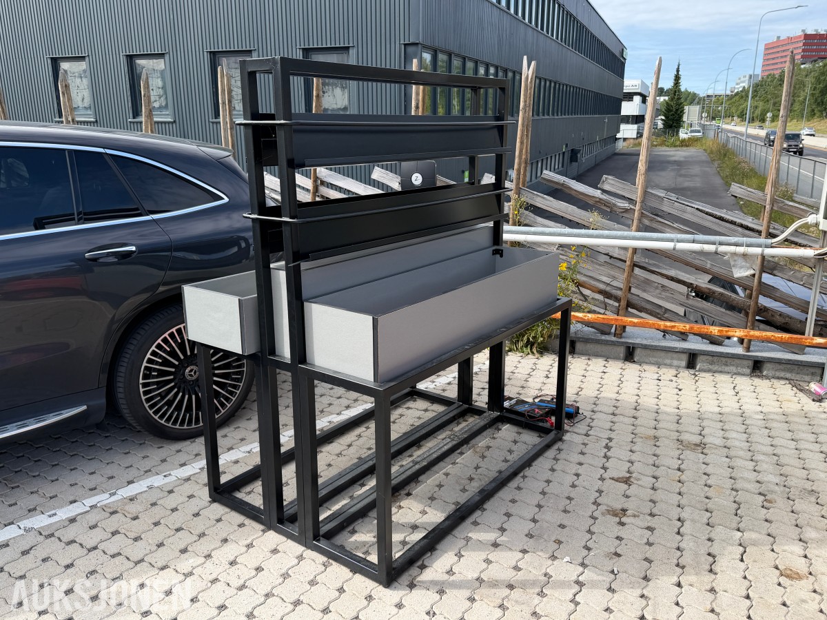 2 STK. UTSTILLINGSSTATIV / DISPLAYSTATIV MED HYLLER