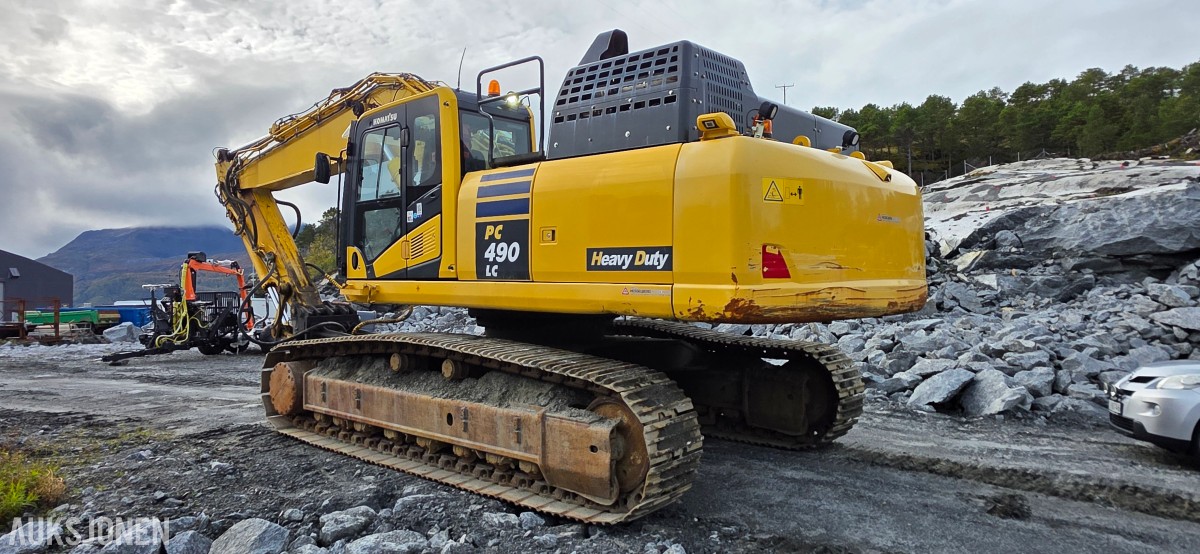 2019 Komatsu PC490LC-11 Beltegraver, 9128 t, pigghammer, ripper, 2 skuffer