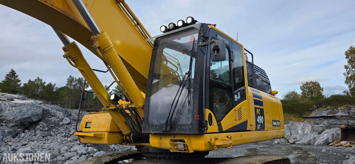 2019 Komatsu PC490LC-11 Beltegraver, 9128 t, pigghammer, ripper, 2 skuffer
