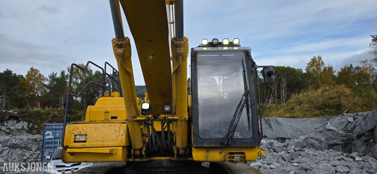 2019 Komatsu PC490LC-11 Beltegraver, 9128 t, pigghammer, ripper, 2 skuffer