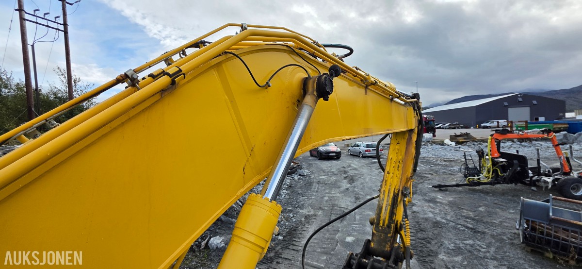 2019 Komatsu PC490LC-11 Beltegraver, 9128 t, pigghammer, ripper, 2 skuffer