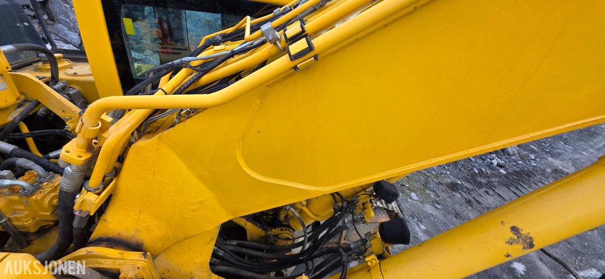2019 Komatsu PC490LC-11 Beltegraver, 9128 t, pigghammer, ripper, 2 skuffer