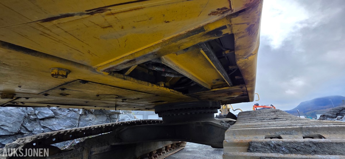 2019 Komatsu PC490LC-11 Beltegraver, 9128 t, pigghammer, ripper, 2 skuffer