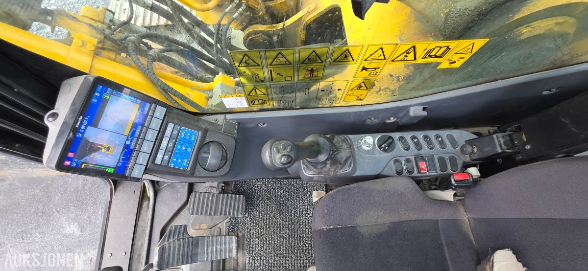 2019 Komatsu PC490LC-11 Beltegraver, 9128 t, pigghammer, ripper, 2 skuffer