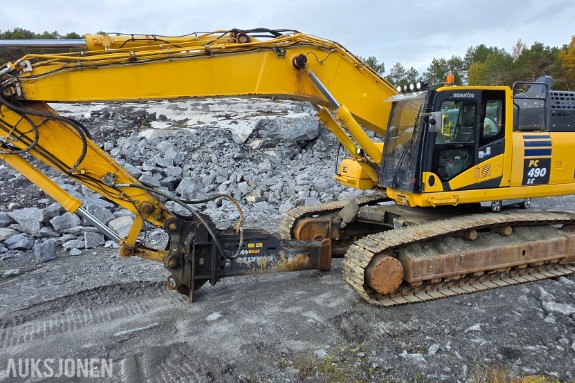 2019 Komatsu PC490LC-11 Beltegraver, 9128 t, pigghammer, ripper, 2 skuffer