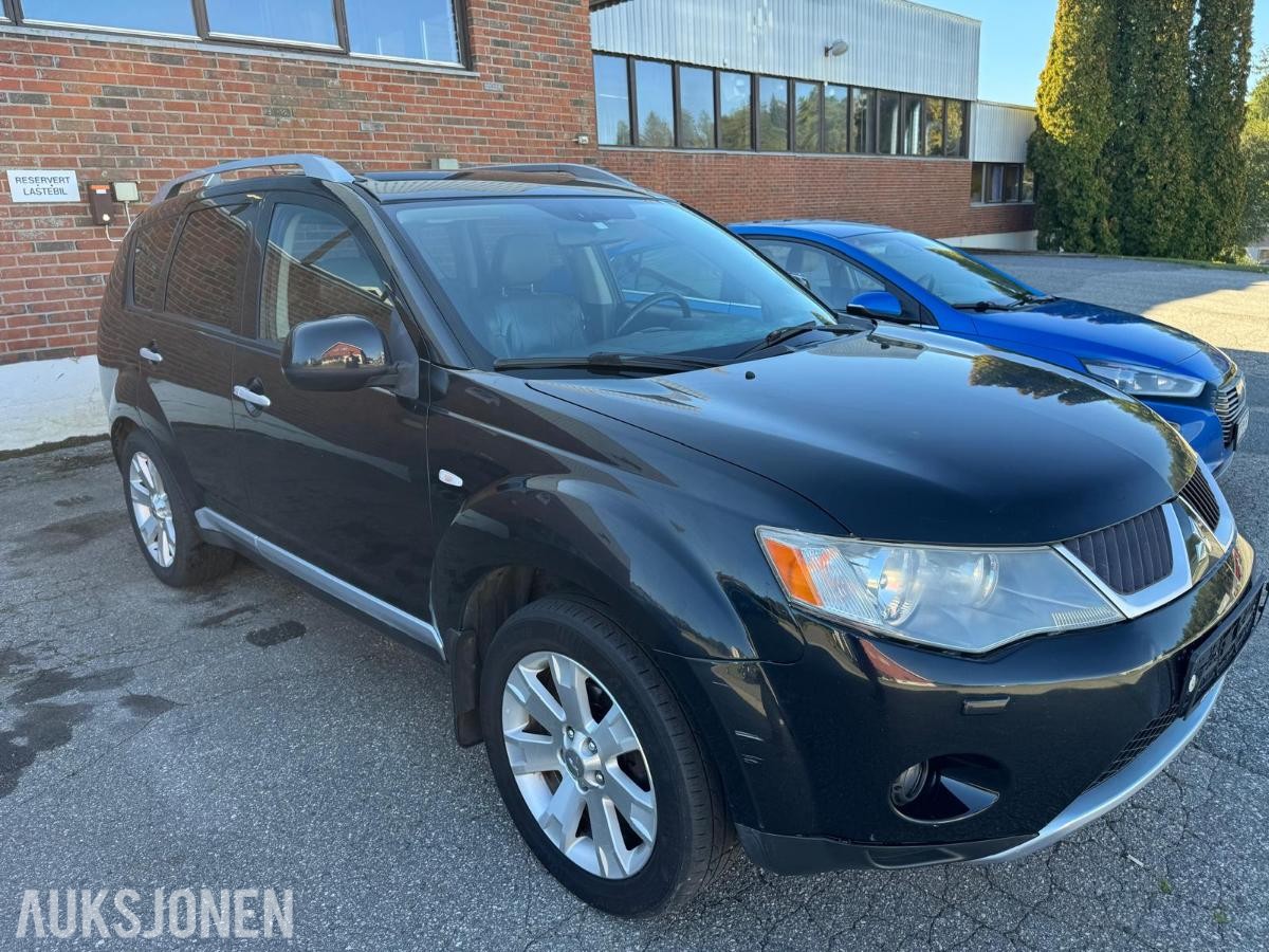 2009 MITSUBISHI OUTLANDER 2.0 DI-D 4WD KAMERA HENGERFESTE