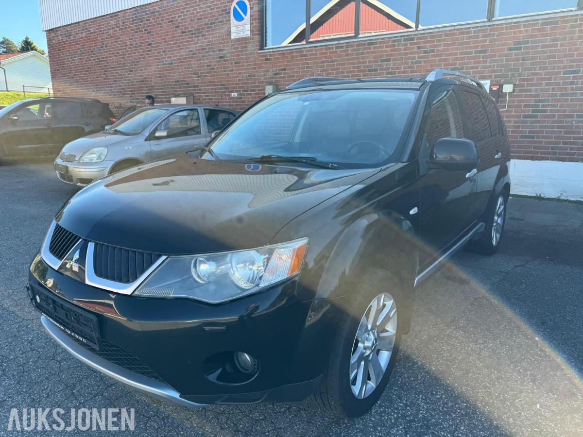 2009 MITSUBISHI OUTLANDER 2.0 DI-D 4WD KAMERA HENGERFESTE