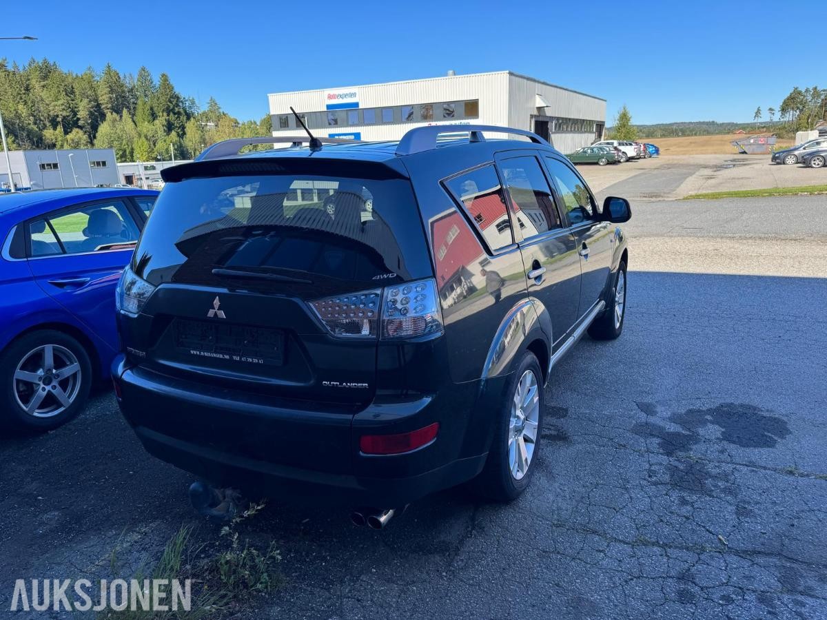 2009 MITSUBISHI OUTLANDER 2.0 DI-D 4WD KAMERA HENGERFESTE