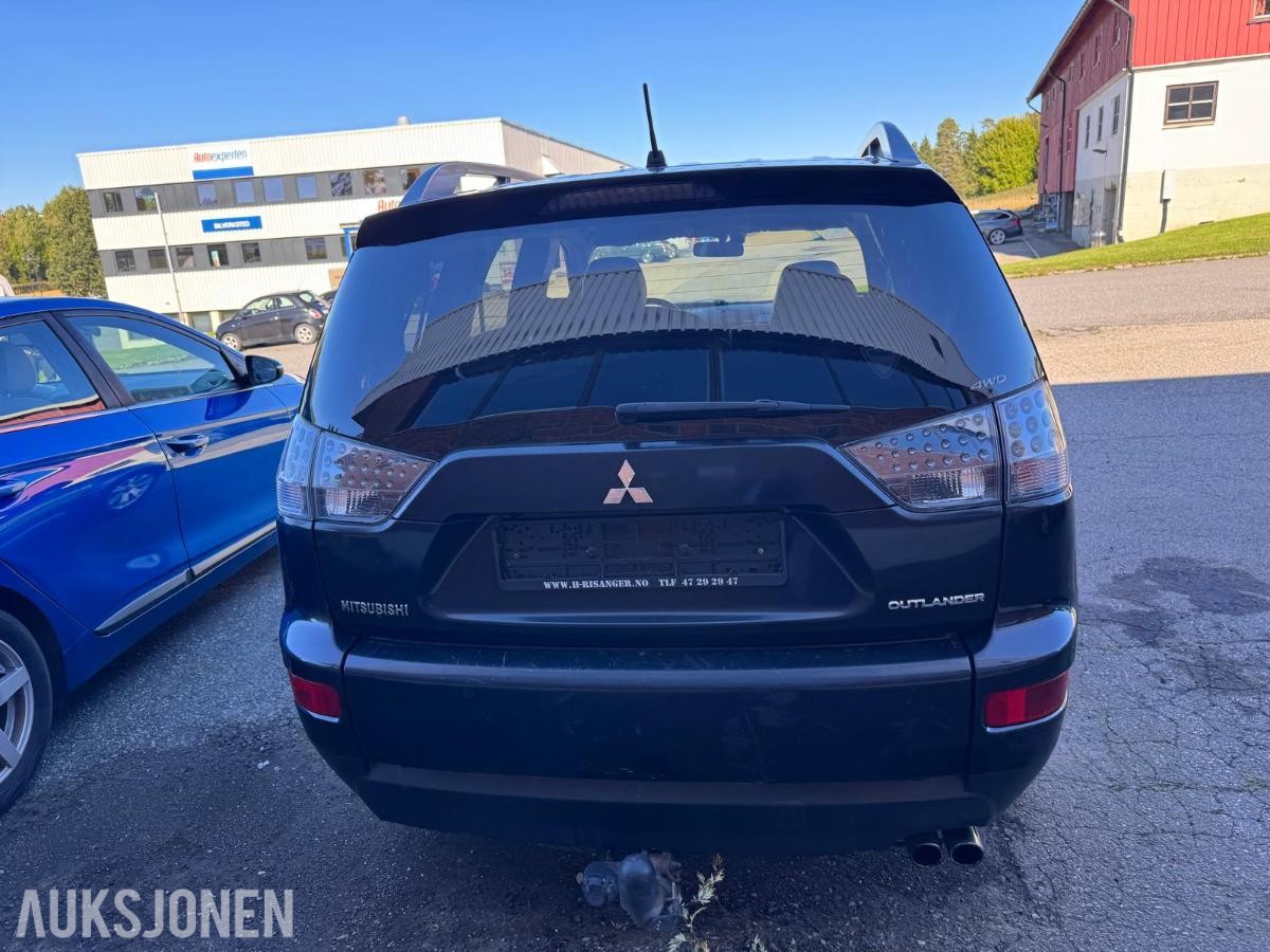 2009 MITSUBISHI OUTLANDER 2.0 DI-D 4WD KAMERA HENGERFESTE