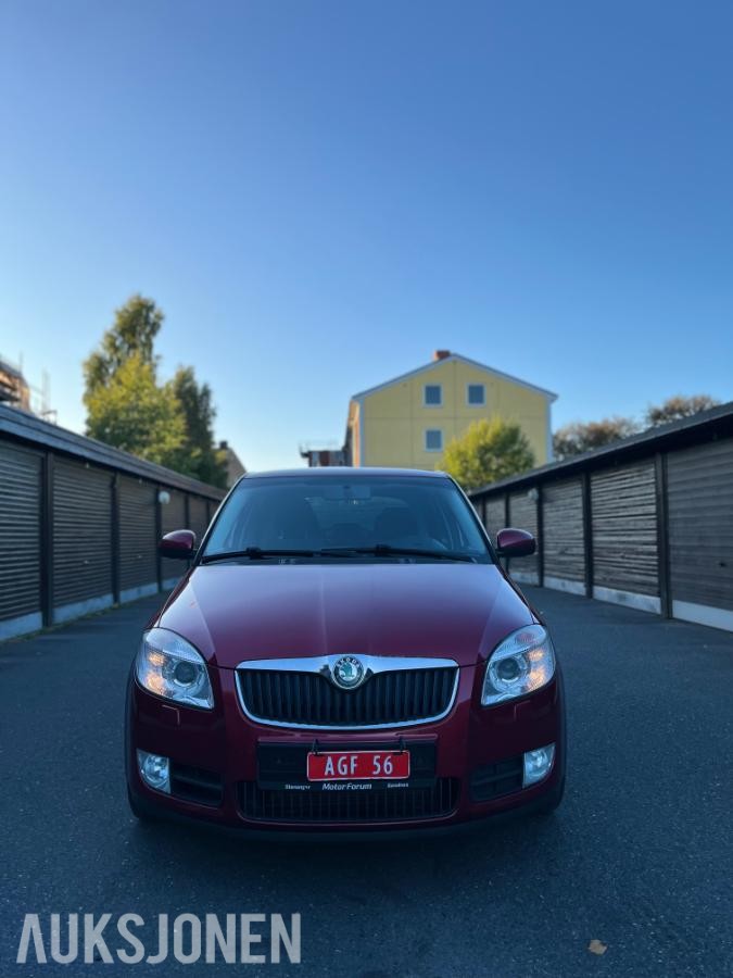 2008 Skoda Fabia 1.4 80hk manuell s+v dekk    lav km  140450km